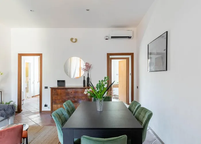 Iflat Pantheon's Roomy And Friendly Rome